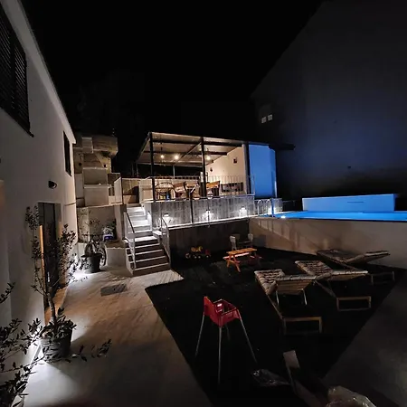 Holiday home Thetomonina House With Pool Split