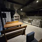 Thetomonina House With Pool Split