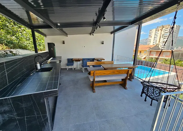 Casa vacanze Thetomonina House With Pool