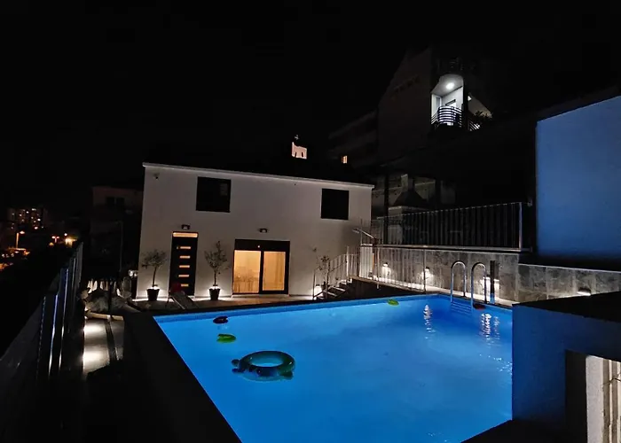 Thetomonina House With Pool * Spalato