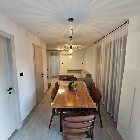 Thetomonina House With Pool Tatil Evi *